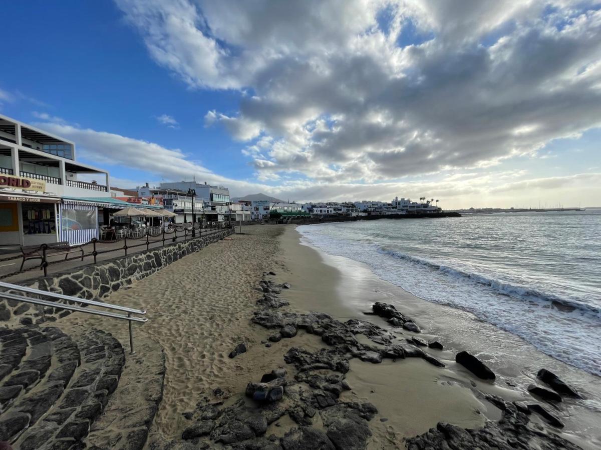 Izaro Apartamento Atico De Lujo Cerca De Playa Dorada Playa Blanca  Eksteriør billede