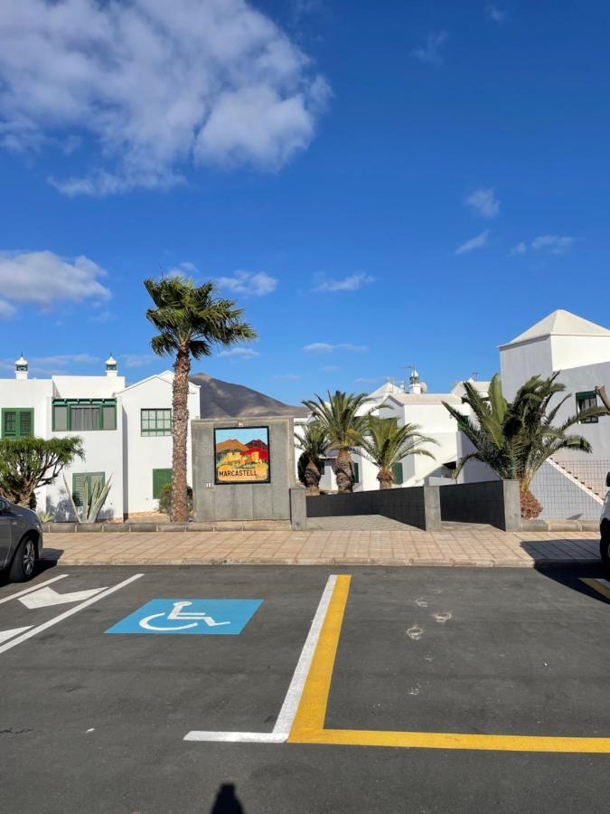 Izaro Apartamento Atico De Lujo Cerca De Playa Dorada Playa Blanca  Eksteriør billede